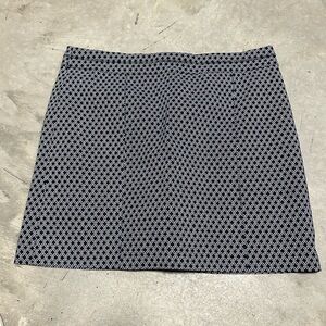 Kim Rogers Skort Women's Size‎ 16 Navy Blue White Pencil Cut Quatrefoil Pattern